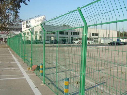 铁路围栏网的根本施工方式